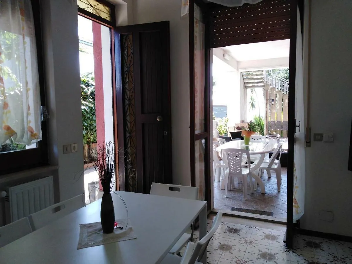 Royal Etna Stars Holiday home Zafferana Etnea 0*,  Italy
